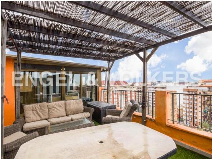 Habitación ático muy luminosa con baño y terraza Valência Exterior foto